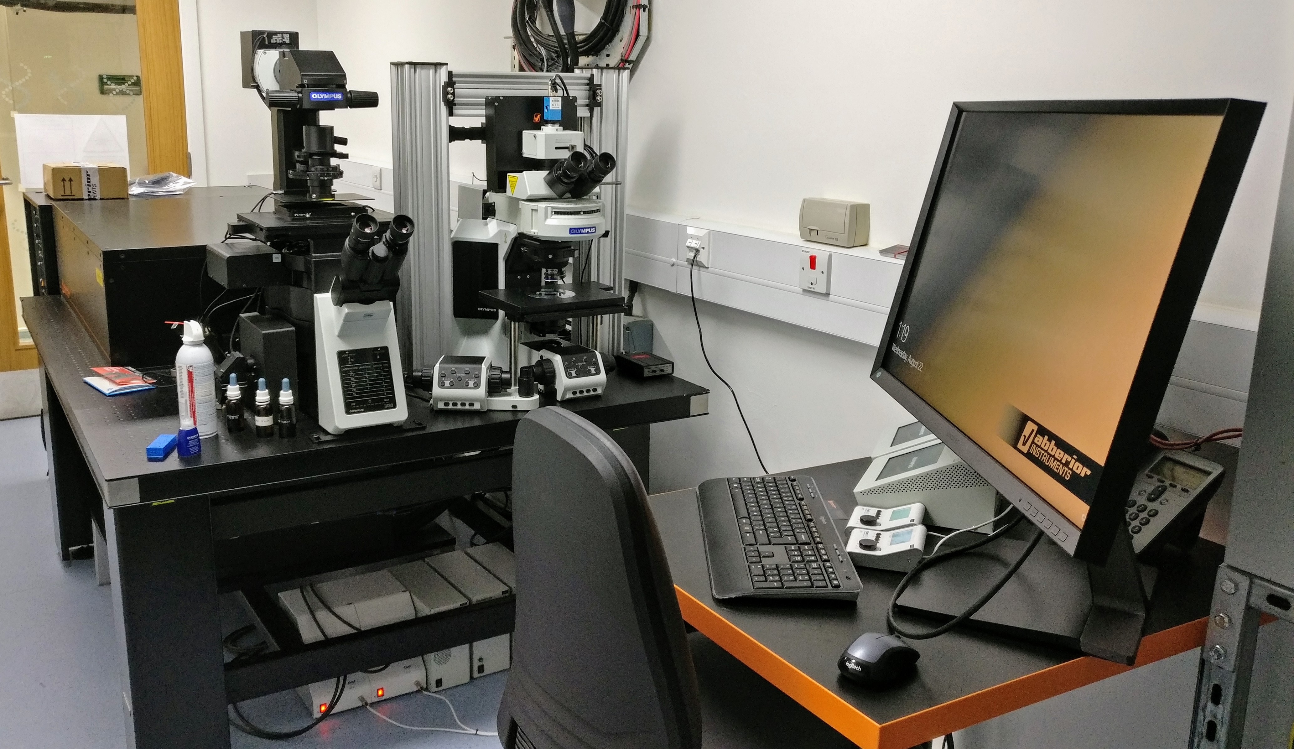 New STED super-resolution microscope